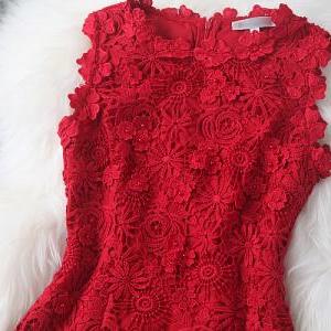 Luxury Designer Lace Dress - Red